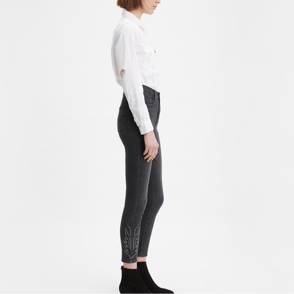 Levi’s brand new 721 high rise skinny ankle jeans so so stunning. Paid 99+tax - Picture 3 of 12